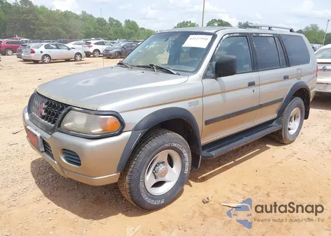 2001 Mitsubishi Montero Sport Es/Ls from USA, damaged, VIN JA4MT21H21P039801